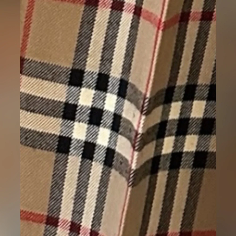 BURBERRYS Women's Pants - Picture 7 of 11